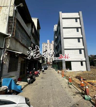 大雅法拍透天-3
