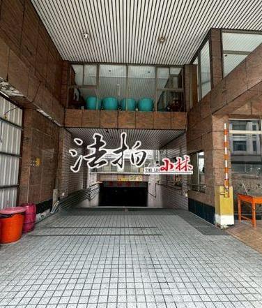 台中東區大樓法拍-3
